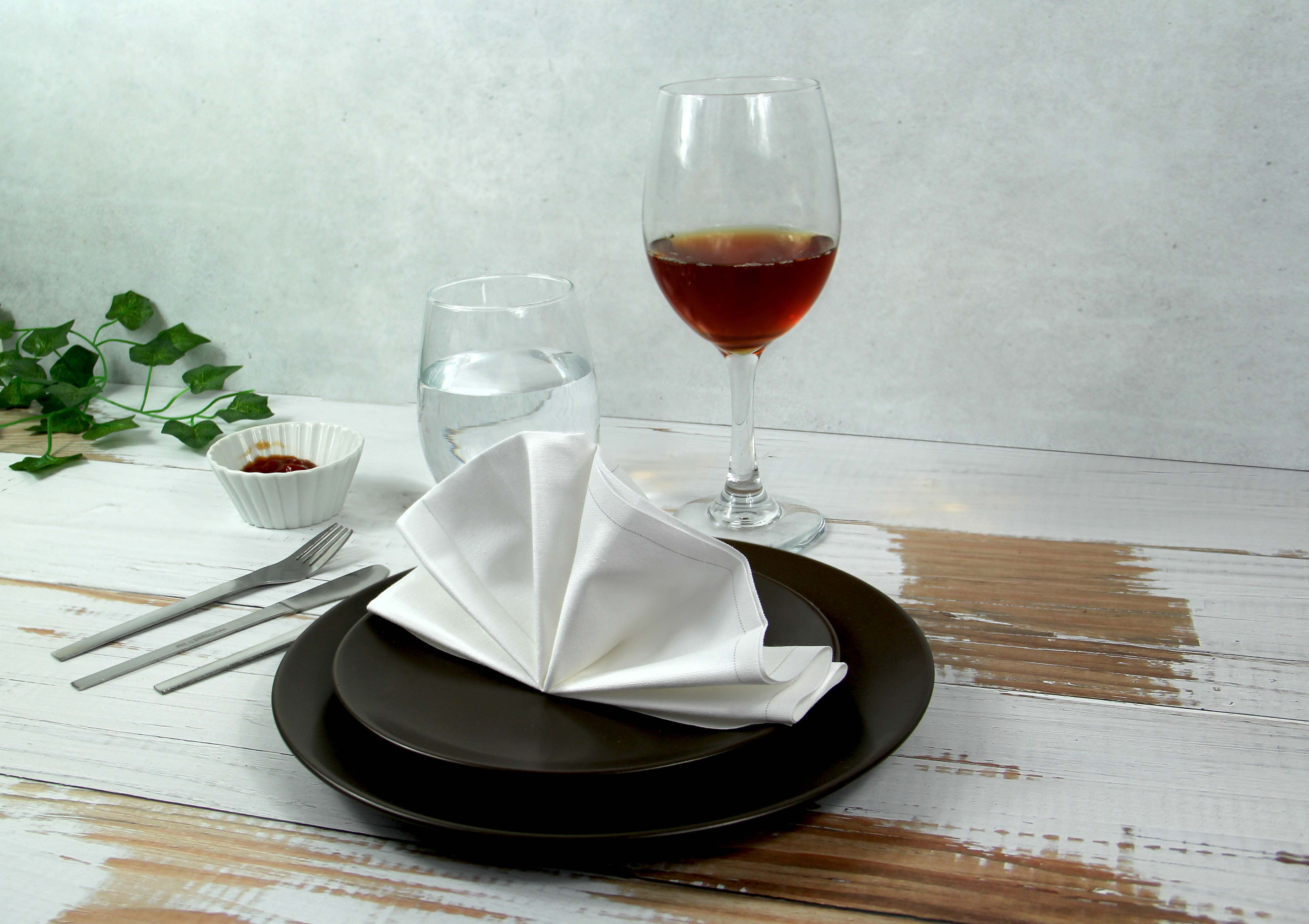 Luxury Cotton Table Napkin - 15.8in X 15.8in - 100 Pcs