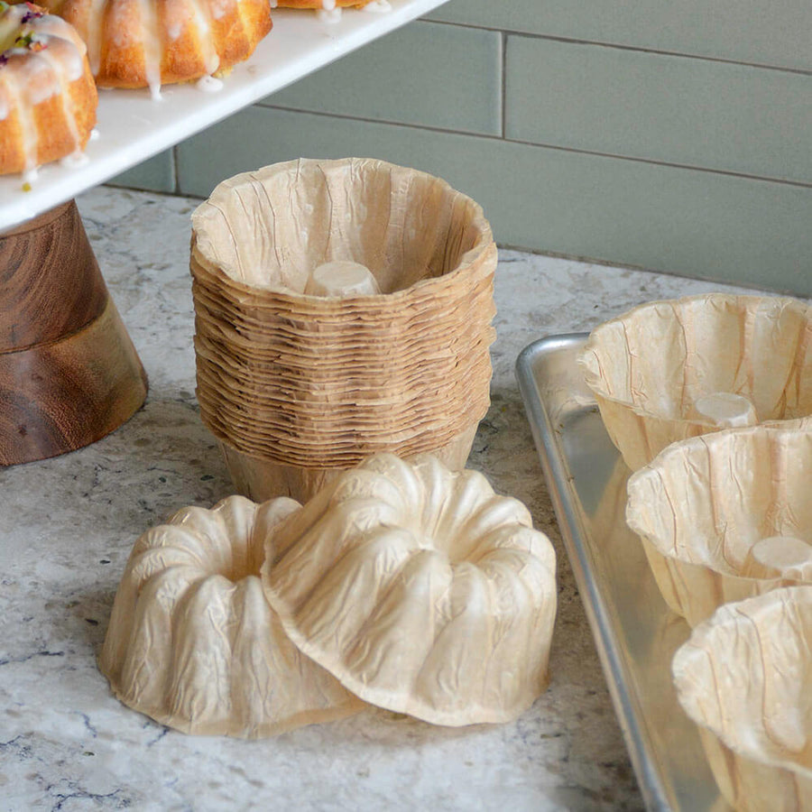 Novacart Ecos Mini Bundt Paper Baking Mold, Gold – 3-1/32" x 1-9/16" – 500/Case