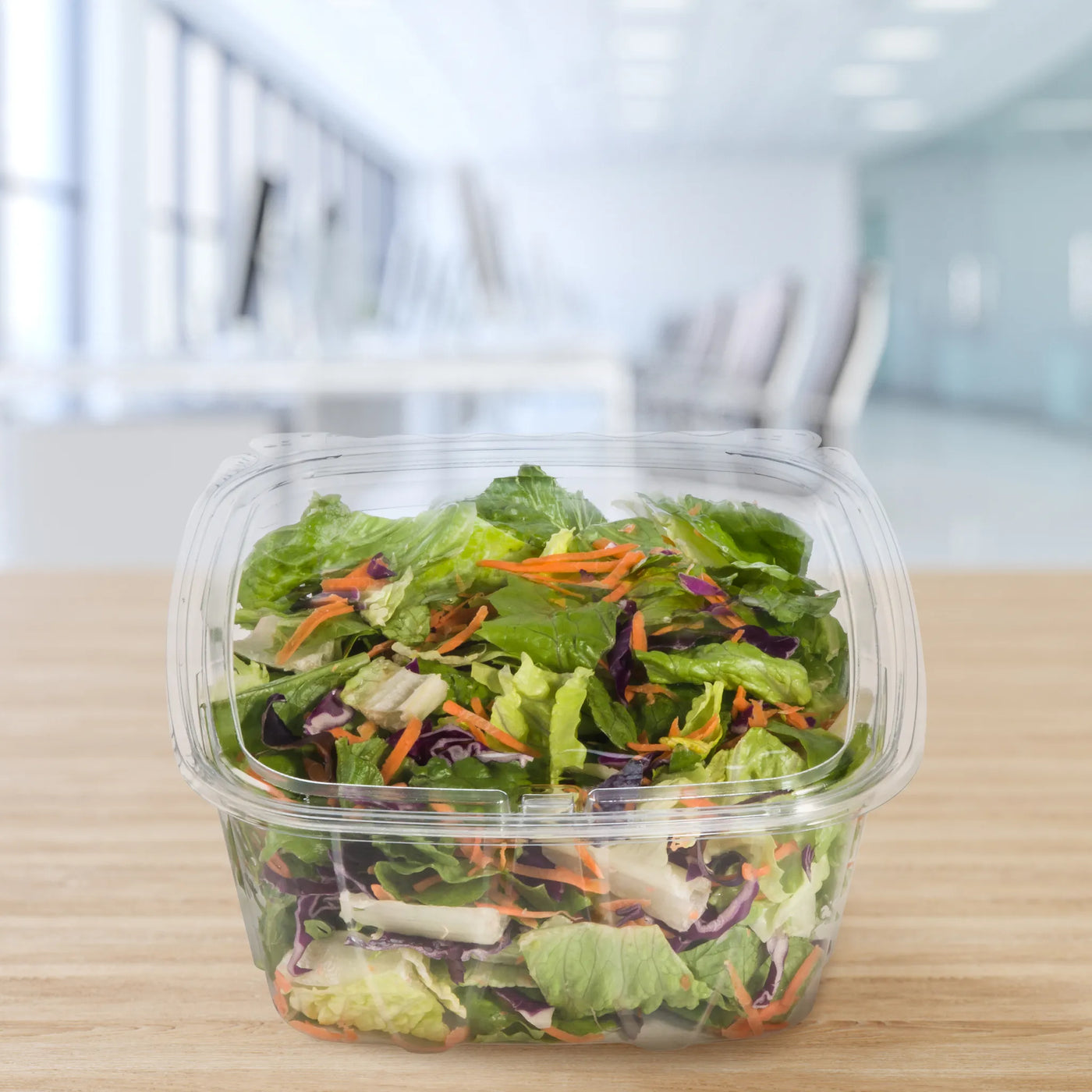 64 oz PET Plastic Tamper-Evident/Resistant Container w/ Flat Lid - Clear (200 Per Case)