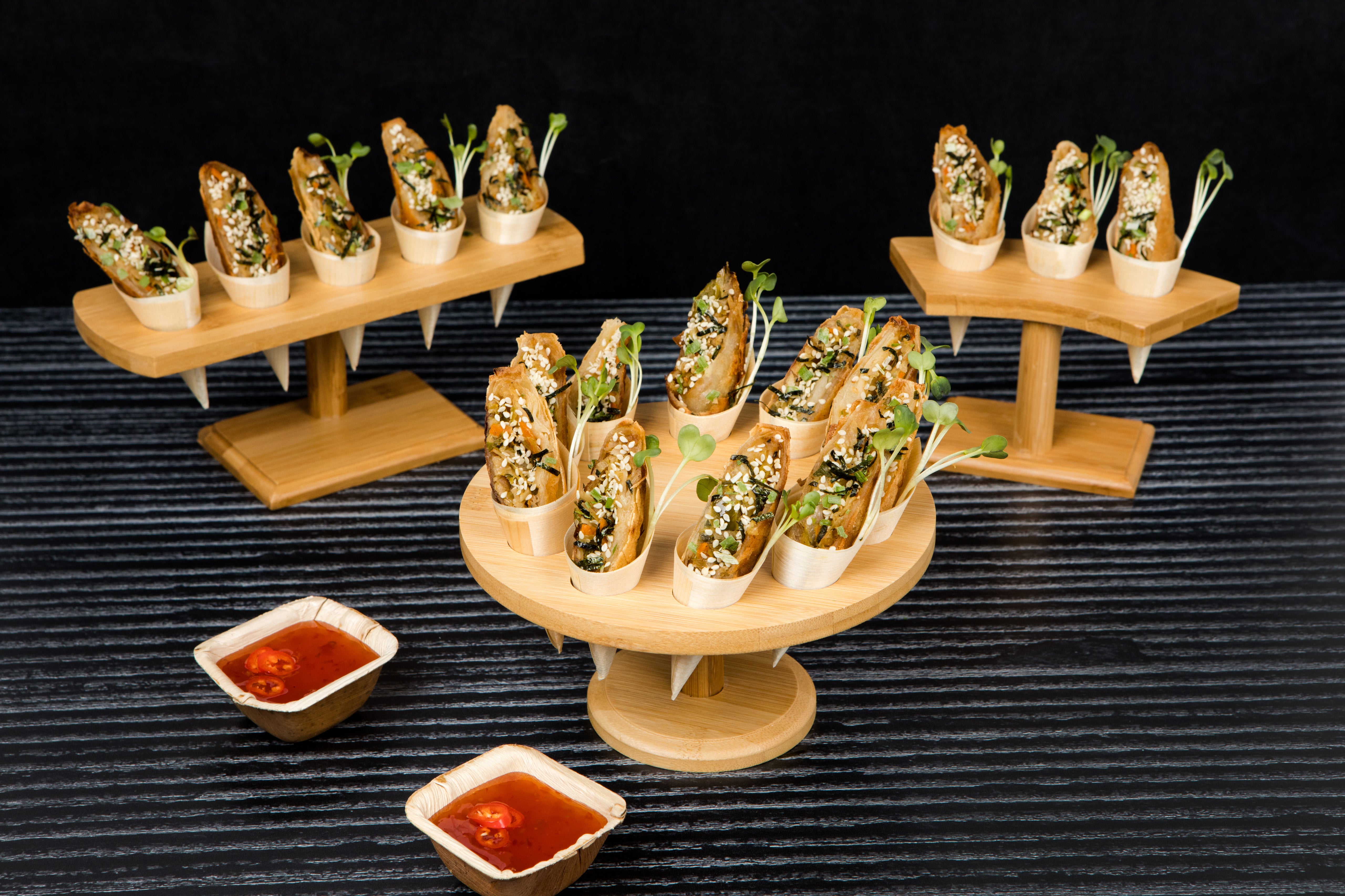 5 Holes Bamboo Cone And Temaki Display - D:0.8in 9.2 X 3.1 X 3.7in - 10 Pcs