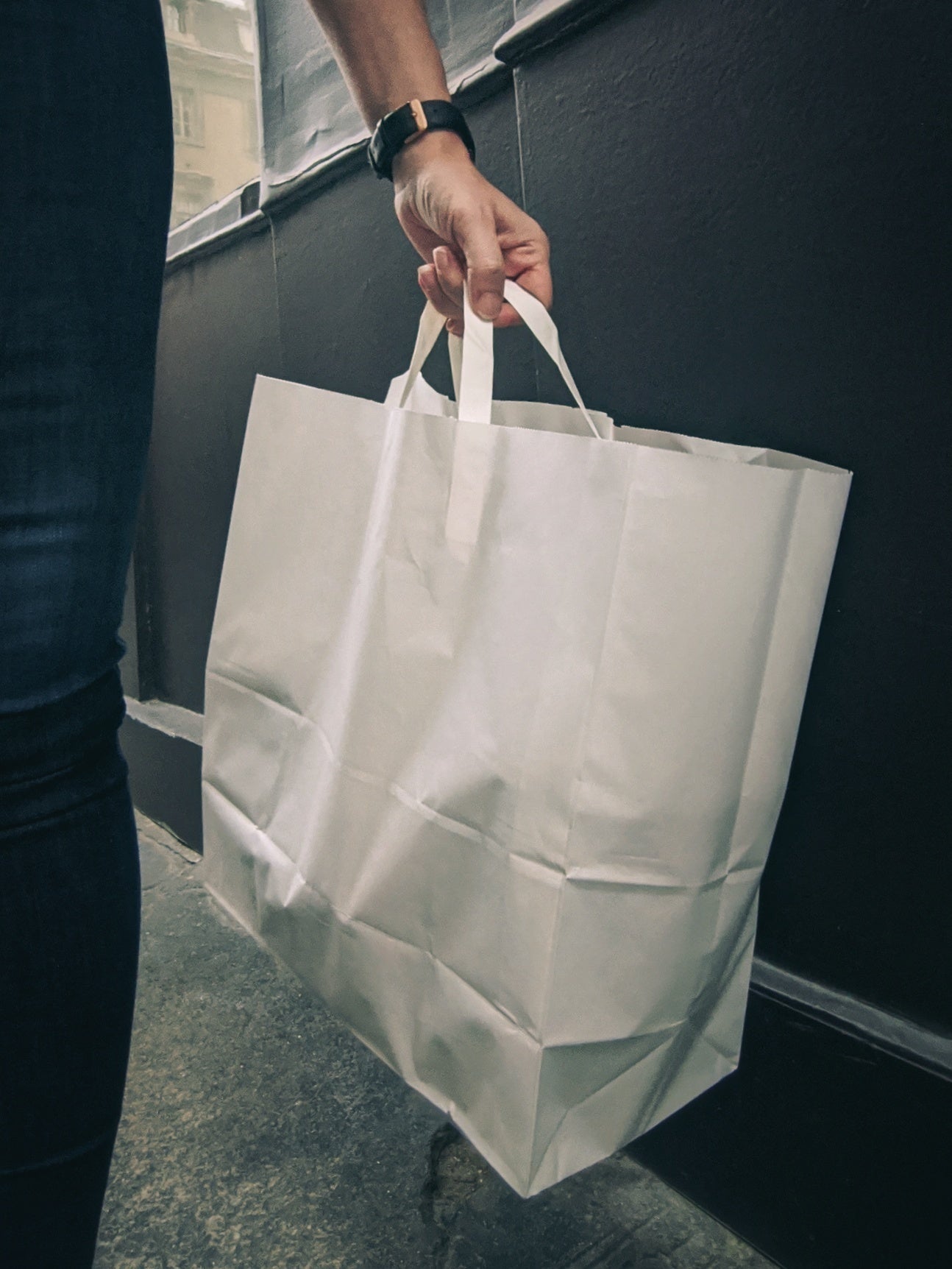 Large & Wide Paper Bag With Handle - W:8.7 X Gusset:12.5 X H:9.65in 250 Pcs/Cs (Black, White, or Kraft)