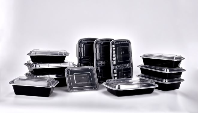 Sunrise Brands SR-818B - 12 oz. Microwaveable Rectangular Container and Lid Combo, Black Base/Clear Lid, 150 ct.