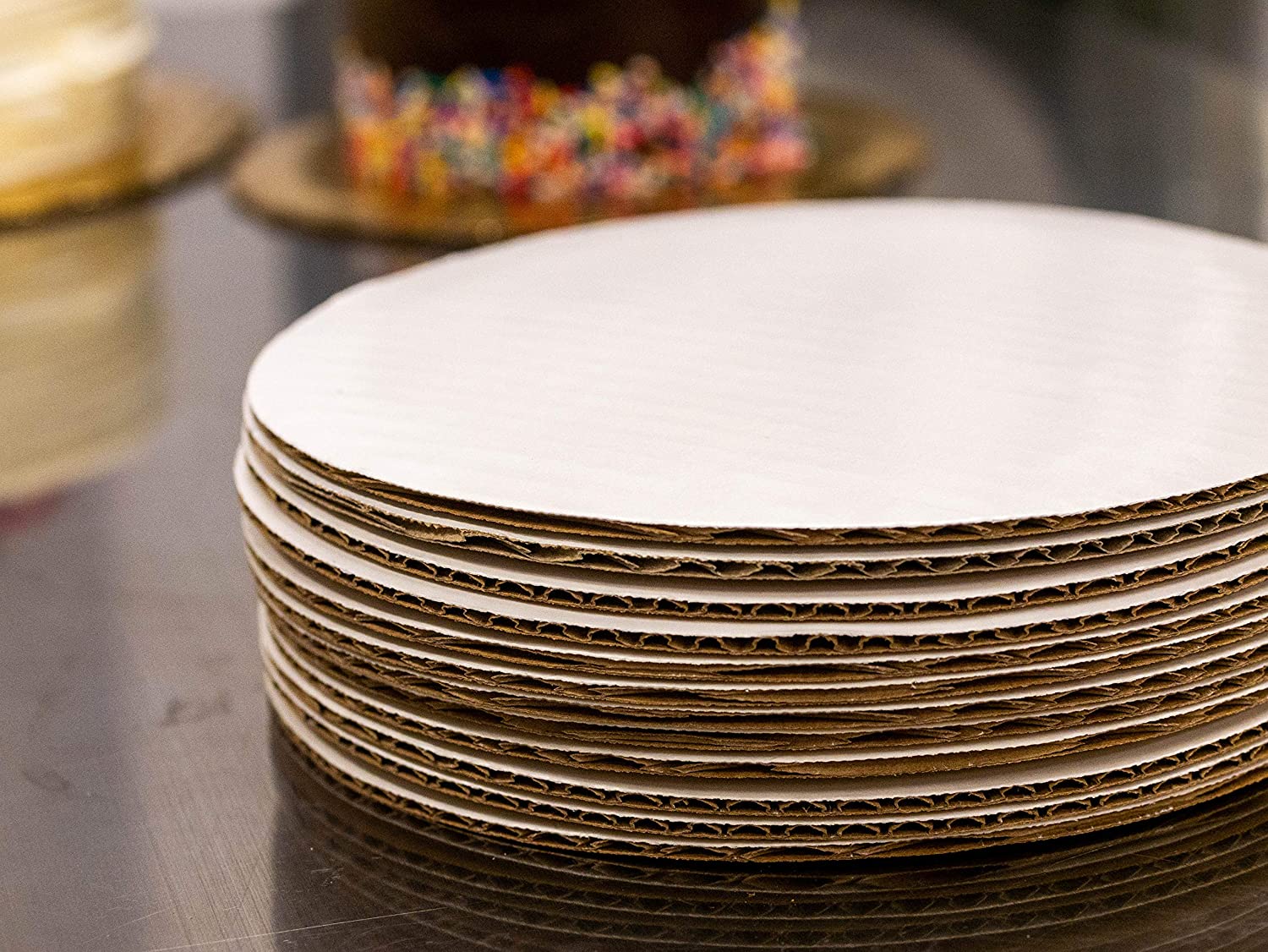 Southern Champion Tray 11209 8" Corrugated Single Wall Cake , Greaseproof, White (Case of 100)